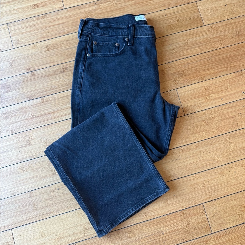 Abercrombie &Fitch Women Dark Blue Straight-Leg Jeans